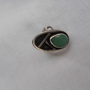 Vintage sterling/turquoise ring.